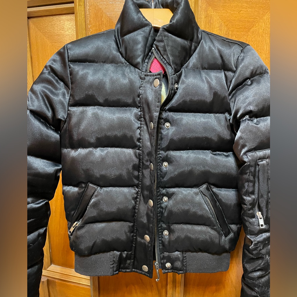 Juicy Couture Puffer Bomber